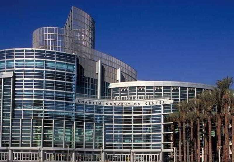 Отель Courtyard Irvine John Wayne Airport/Orange County Экстерьер фото