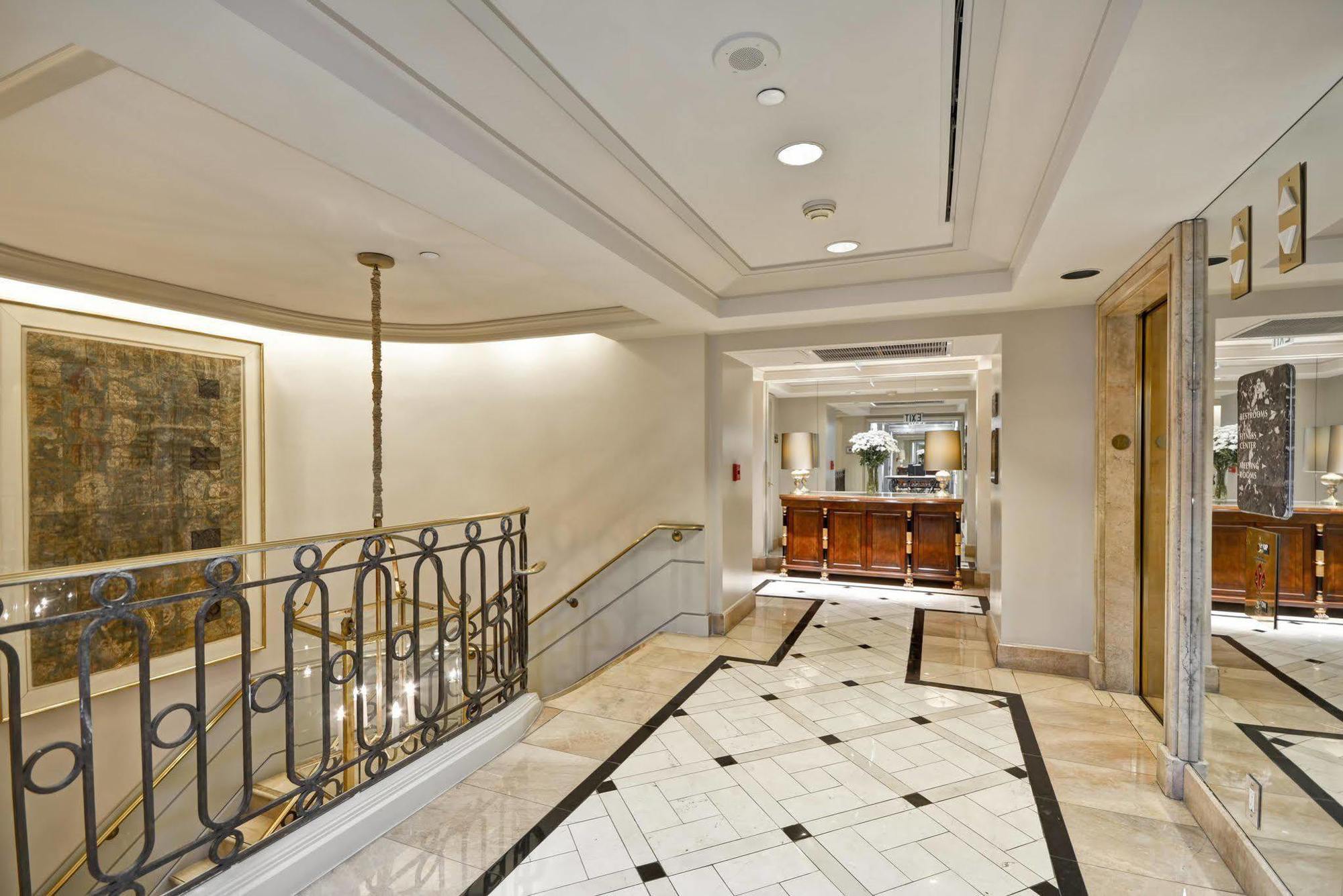 Отель Courtyard Irvine John Wayne Airport/Orange County Экстерьер фото